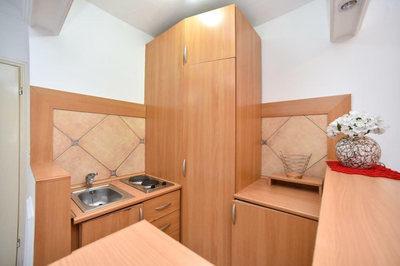 Bologna Apartments Budva Buitenkant foto