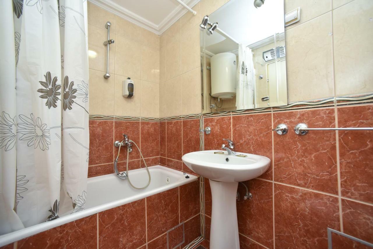 Bologna Apartments Budva Buitenkant foto