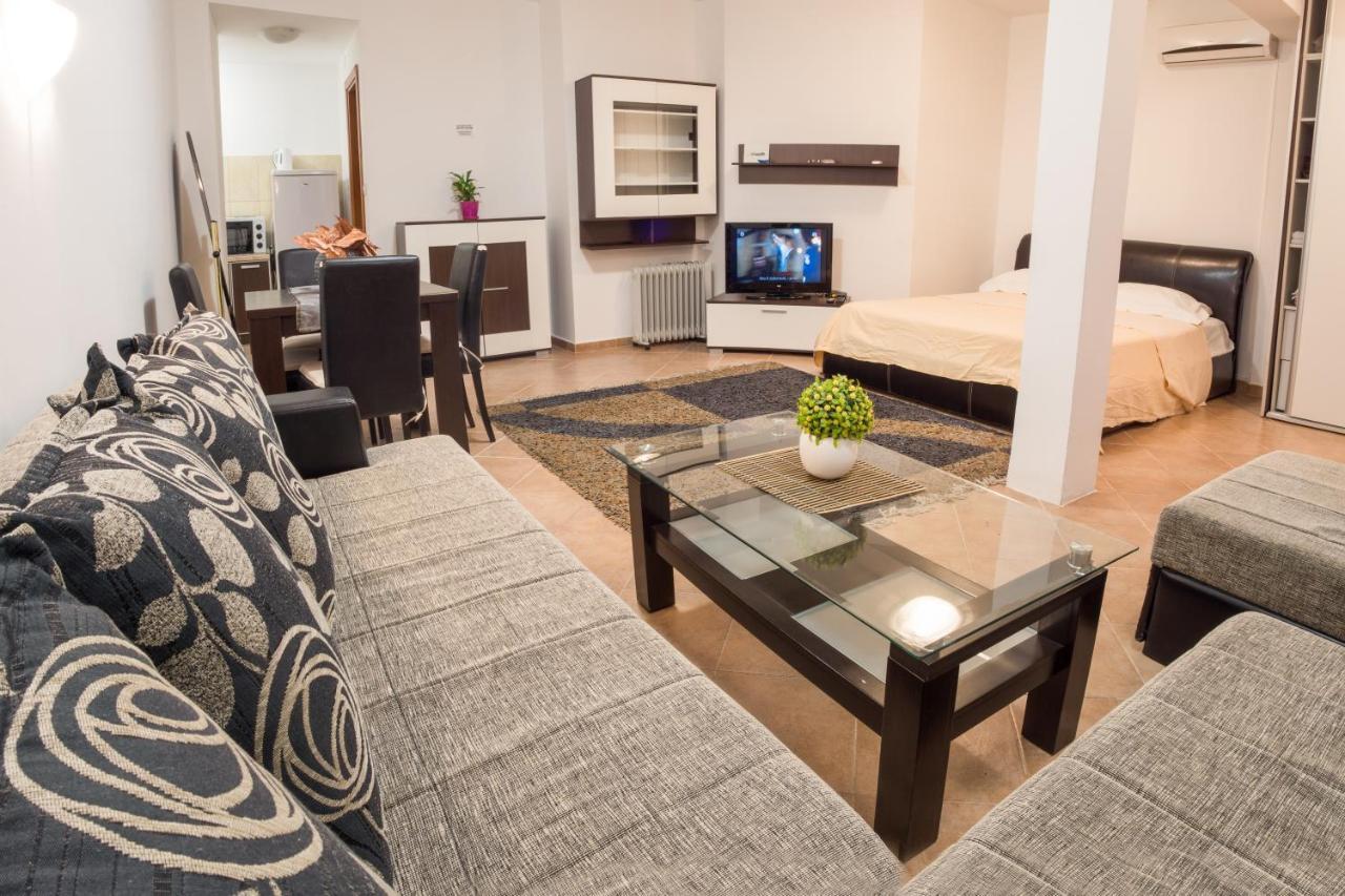 Bologna Apartments Budva Buitenkant foto