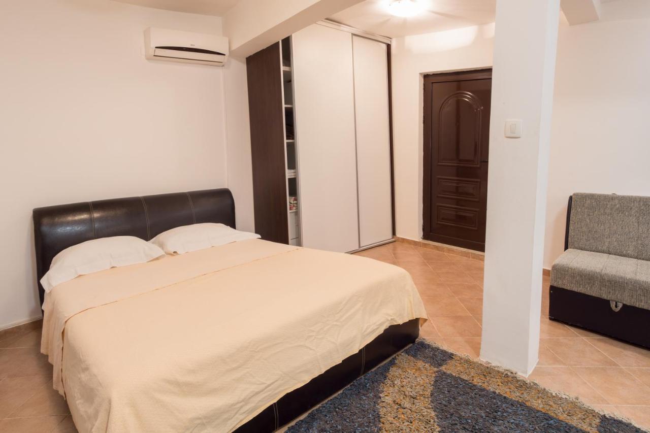 Bologna Apartments Budva Buitenkant foto