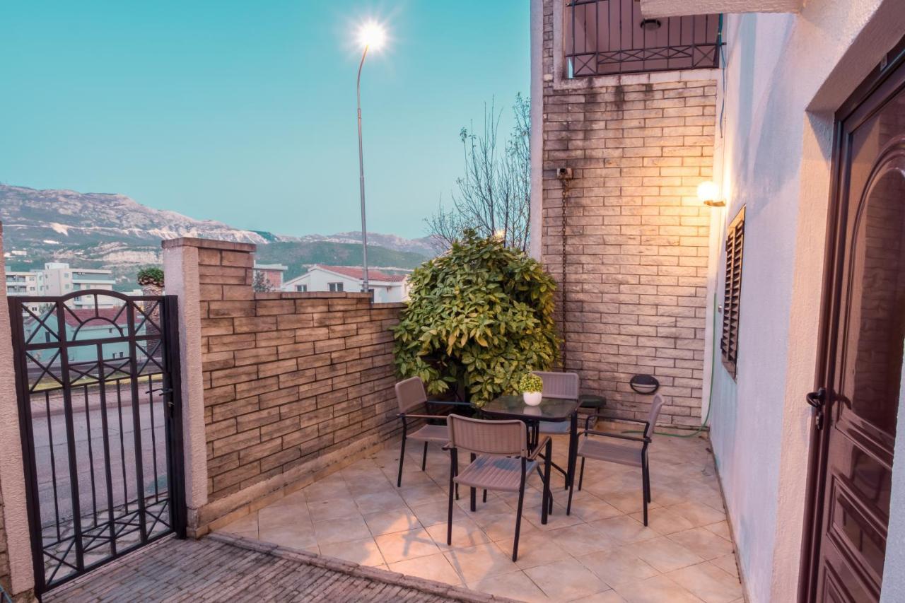 Bologna Apartments Budva Buitenkant foto